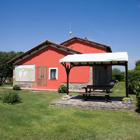 Holiday home Agriturismo Isola Verde *